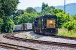 CSX 2011 leads a local around the bend at Bridgeport 